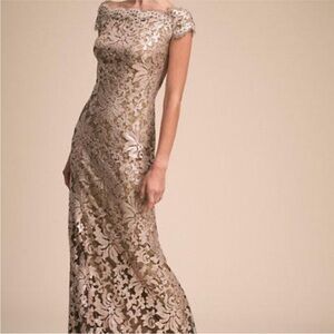 Tadashi Shoji Short Sleeve Sheath Dresses for Women